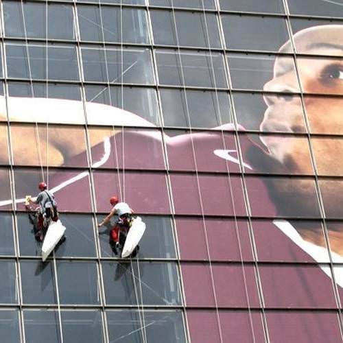  pose sur corde adhesif sur facade vitree cnit la defense
