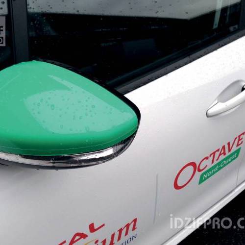 SEMI COVERING VOITURE