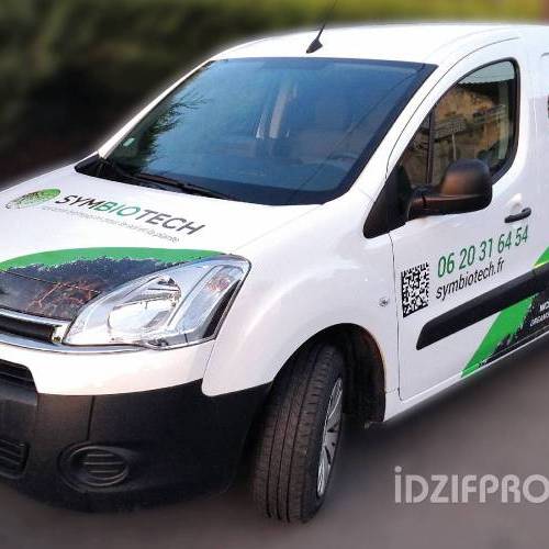Marquage adhesif sur citroen Berlingo Marquage adhesif sur citroen Berlingo