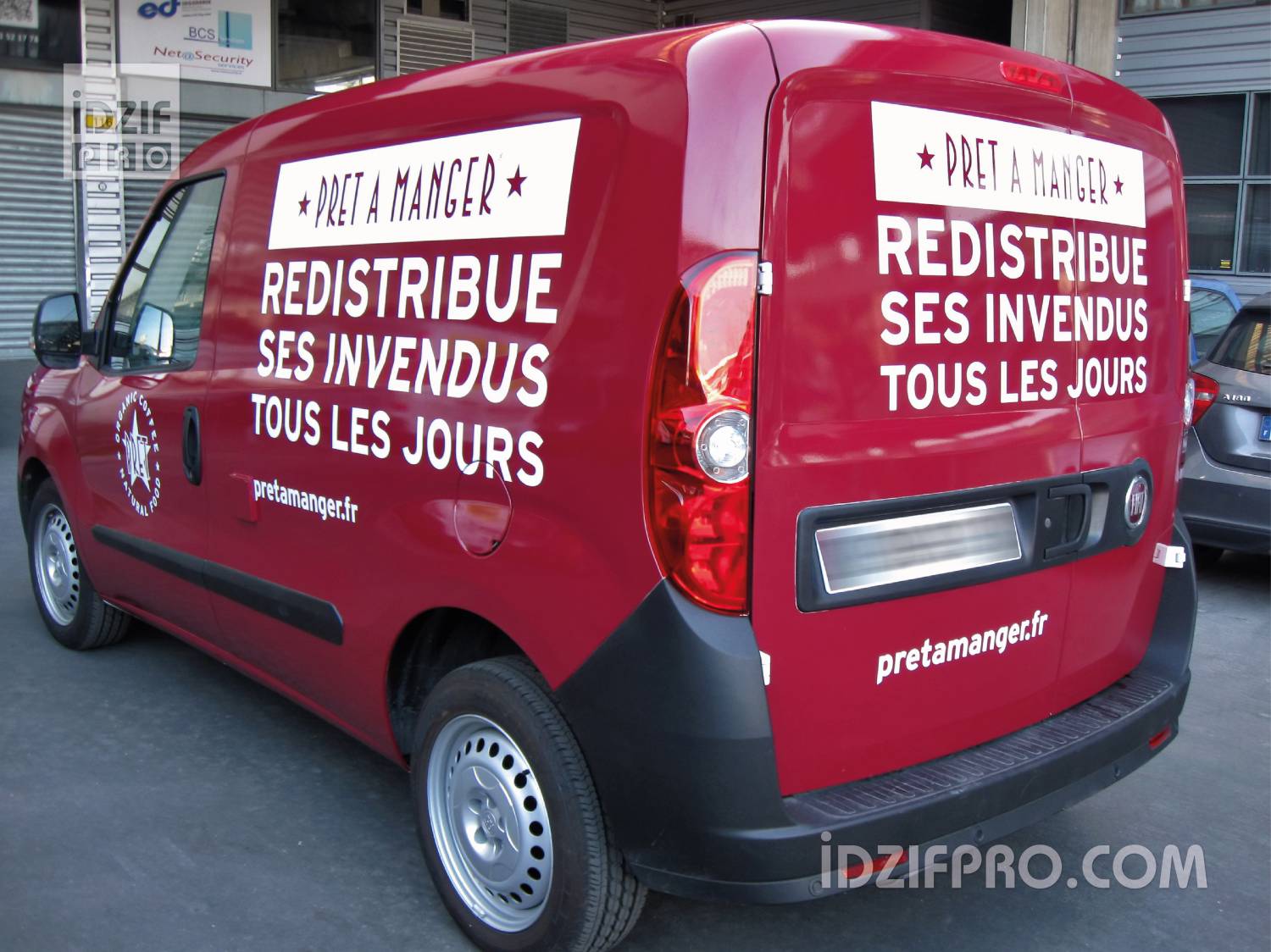 PRET A MANGER 2 PRET A MANGER 2