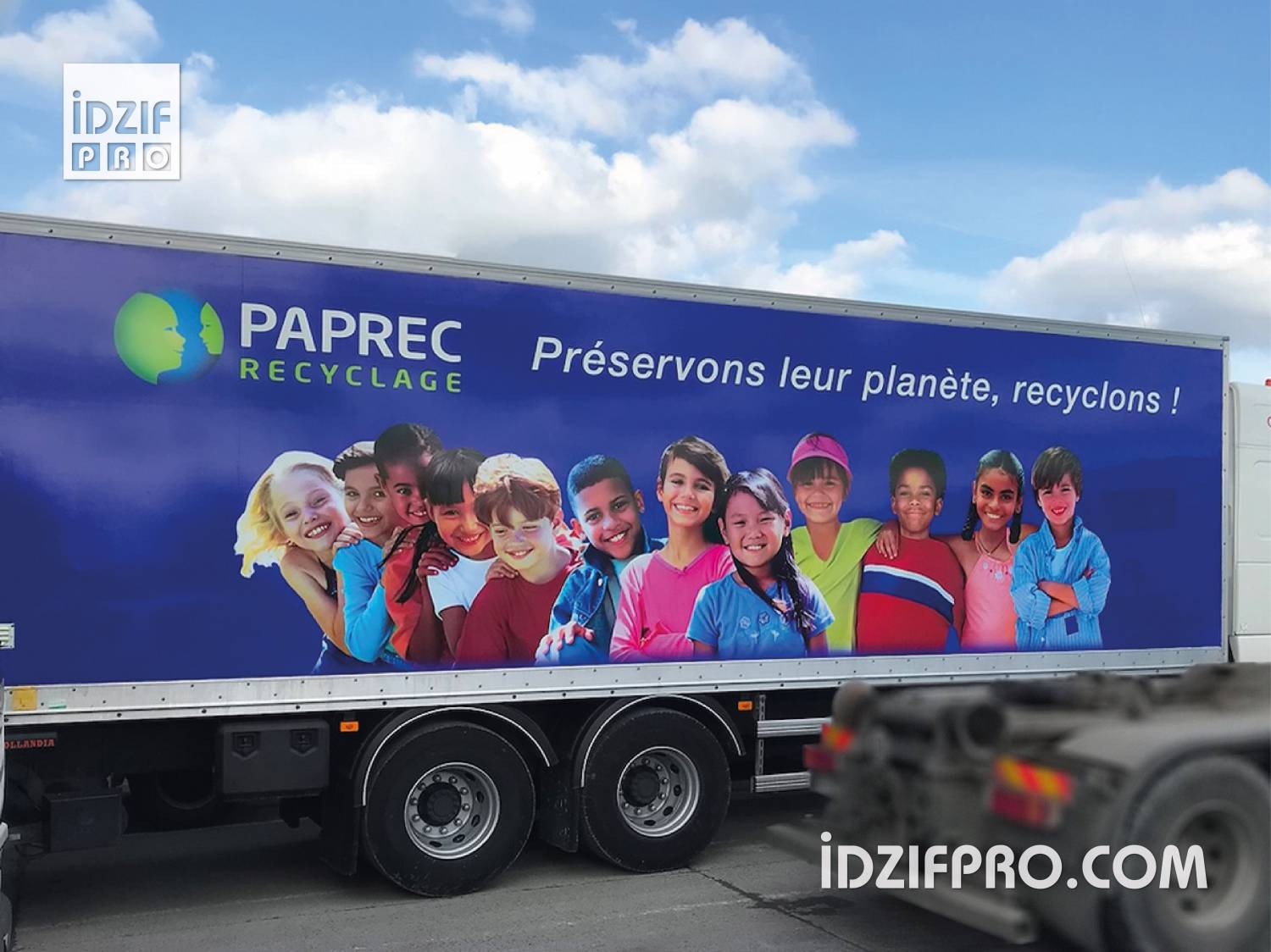 Covering publicitaire sur semi remorque 2 Covering publicitaire sur semi remorque 2