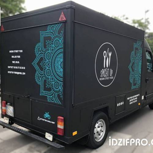  Decor adhesif sur food truck