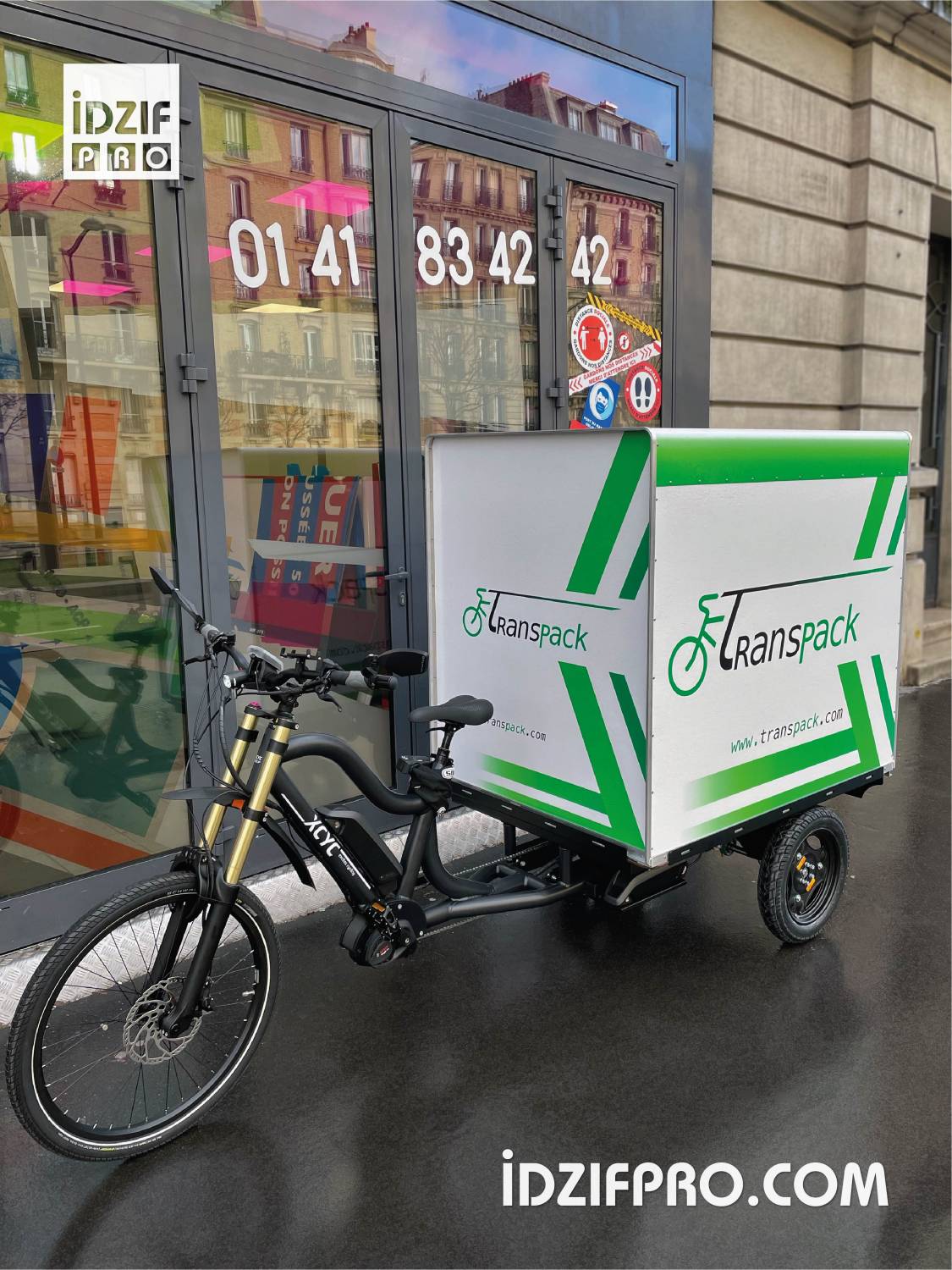 Personnalisation caisse triporteur Personnalisation caisse triporteur