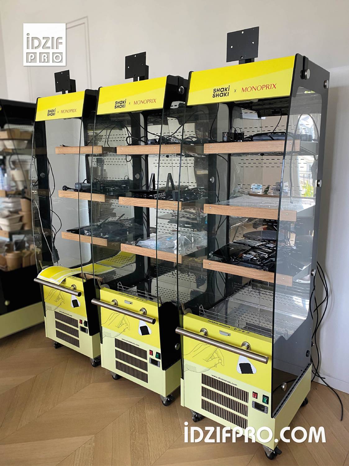 Covering Vitrine refrigeree Covering Vitrine refrigeree