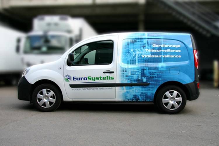  Semi covering renault Kangoo