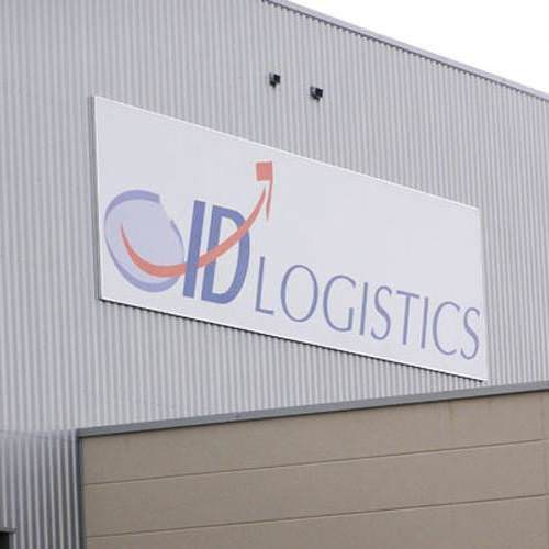 Signalétique extérieure d'une plate forme logistique