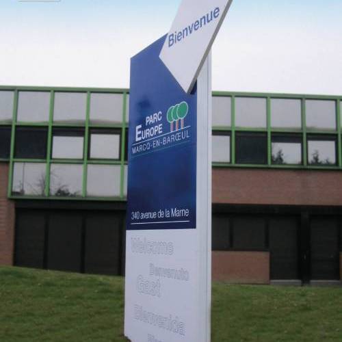 Totem extérieur entreprise Totem extérieur entreprise