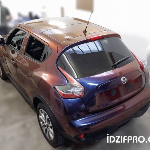 Total covering sur Nissan Juke avec film Colorflow