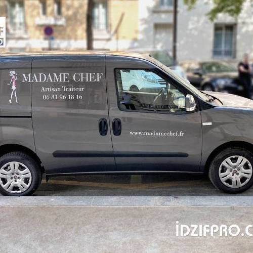 Marquage publicitaire sur Fiat Doblo