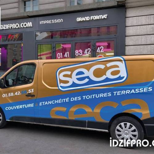 Covering publicitaire sur renault trafic